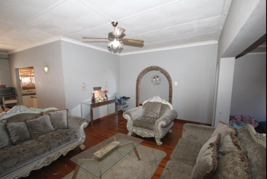 4 Bedroom Property for Sale in Sunnyridge Eastern Cape